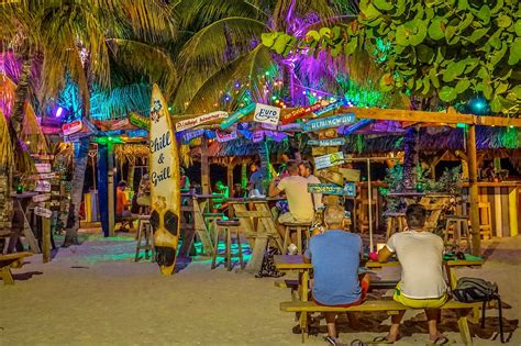 curcea|10 Best Beach Bars in Curacao .